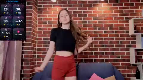 Ashly online show from 06/19/26, 07:06