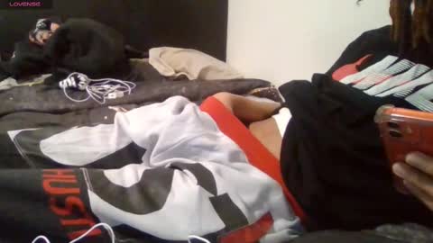 Snapshot of cxbyytheswitch chatting on 12/05/24, 01:25 Cxbyy online show from 12/05/24, 01:25