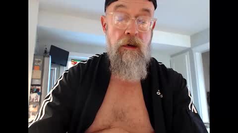 Snapshot of cxcdn chatting on 01/29/25, 10:22 cxcdn online show from 01/29/25, 10:22