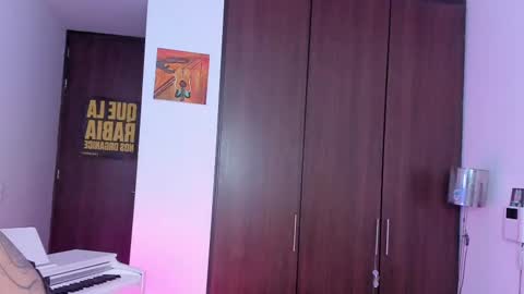 Cyan online show from 02/23/25, 11:47