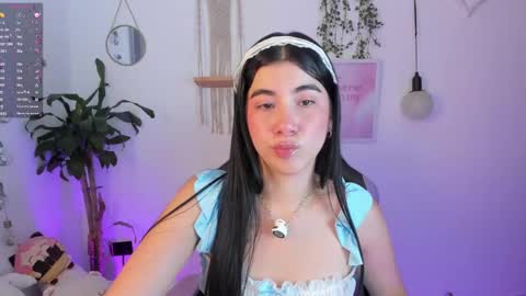 Snapshot of cyber_lizz chatting on 04/27/26, 10:19 Liz online show from 04/27/26, 10:19