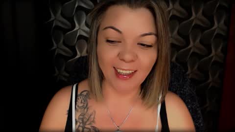 Snapshot of cyberdomme chatting on 02/01/25, 01:02 Full time mean bitch. online show from 02/01/25, 01:02