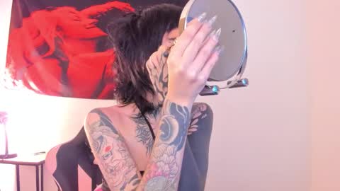 cel I am independent Help me reach 200 thumbs up uwu online show from 03/20/26, 03:11