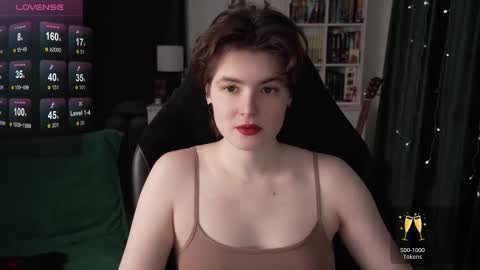 Helen Blossom online show from 11/19/25, 01:55