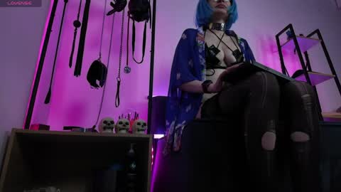 Snapshot of cyberxgoddess_ chatting on 04/19/26, 10:56 Lily Goddess online show from 04/19/26, 10:56