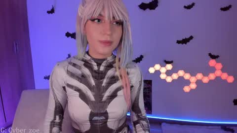  cyber zoe   online show from 11/14/25, 05:11