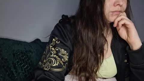 Snapshot of cyndee_winter chatting on 03/05/25, 07:27 Cyndee Winter online show from 03/05/25, 07:27