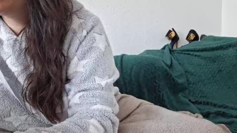 Snapshot of cyndee_winter chatting on 09/24/25, 07:12 Cyndee Winter online show from 09/24/25, 07:12