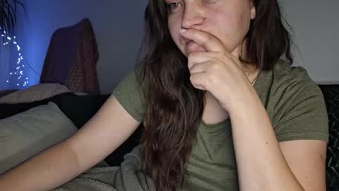 Snapshot of cyndee_winter chatting on 10/21/25, 08:09 Cyndee Winter online show from 10/21/25, 08:09