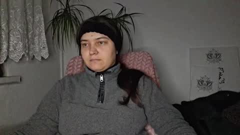 Snapshot of cyndee_winter chatting on 01/17/26, 04:54 Cyndee Winter online show from 01/17/26, 04:54