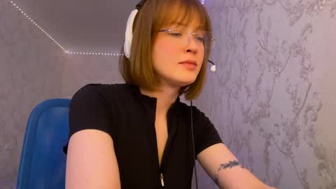 Sidny online show from 04/15/26, 03:13