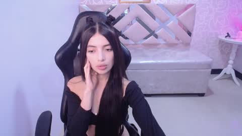 CINTIA ARAUJO online show from 09/28/25, 11:59