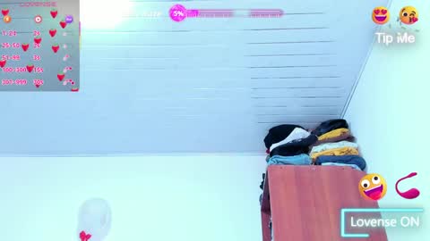 Snapshot of cynthiawatson_ chatting on 05/26/26, 01:18 Cynthia online show from 05/26/26, 01:18