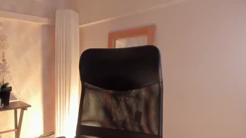 Snapshot of cyntia_adams chatting on 03/05/25, 11:49 cyntia_adams online show from 03/05/25, 11:49