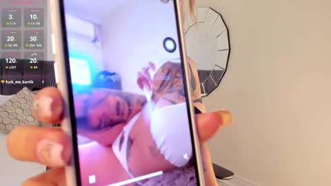 Snapshot of cyntia_adams chatting on 10/09/25, 08:07 cyntia_adams online show from 10/09/25, 08:07