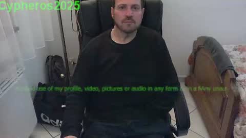 Snapshot of cypheros2025 chatting on 02/02/25, 07:14 Chris online show from 02/02/25, 07:14