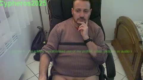 Snapshot of cypheros2025 chatting on 02/13/25, 06:48 Chris online show from 02/13/25, 06:48