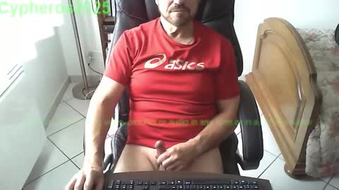 Snapshot of cypheros2025 chatting on 10/03/25, 09:06 Chris online show from 10/03/25, 09:06