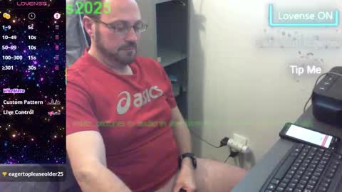 Snapshot of cypheros2025 chatting on 01/07/26, 11:51 Chris online show from 01/07/26, 11:51