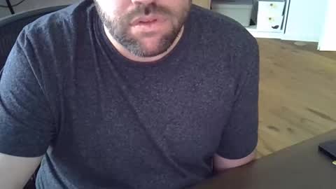 Snapshot of cyrsug chatting on 03/07/26, 02:25 cyrsug online show from 03/07/26, 02:25