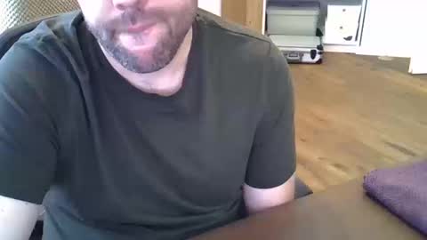 Snapshot of cyrsug chatting on 03/13/26, 06:53 cyrsug online show from 03/13/26, 06:53