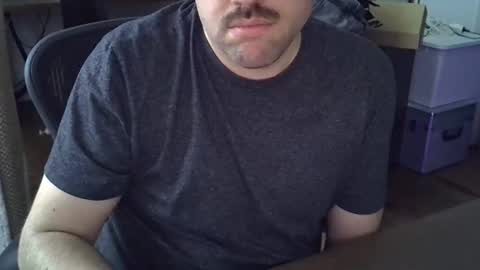 Snapshot of cyrsug chatting on 04/02/26, 06:33 cyrsug online show from 04/02/26, 06:33