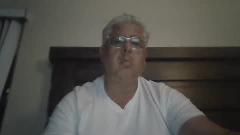 Snapshot of czar1974 chatting on 01/07/26, 12:35 czar1974 online show from 01/07/26, 12:35