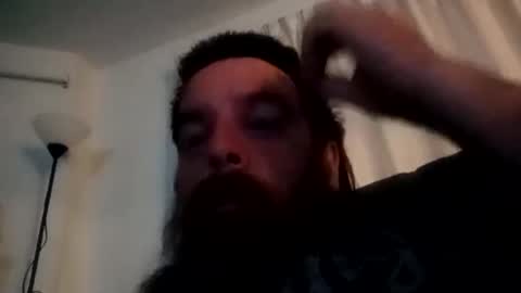 Snapshot of d1988 chatting on 01/12/25, 09:19 D online show from 01/12/25, 09:19