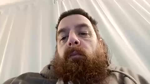 Snapshot of d1988 chatting on 10/17/25, 09:45 D online show from 10/17/25, 09:45