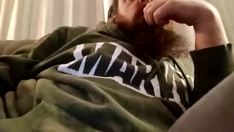 Snapshot of d1988 chatting on 10/18/25, 09:43 D online show from 10/18/25, 09:43