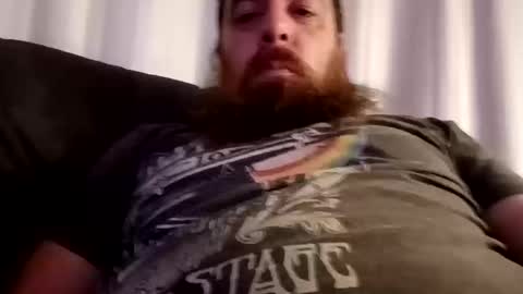 Snapshot of d1988 chatting on 12/17/25, 09:26 D online show from 12/17/25, 09:26