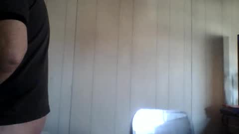 Snapshot of d1d_u_m1ss_1t chatting on 01/11/26, 02:00 d1d_u_m1ss_1t online show from 01/11/26, 02:00