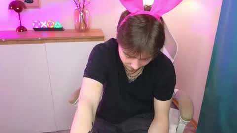 Snapshot of d3s_dn chatting on 03/12/26, 03:29 Diss online show from 03/12/26, 03:29