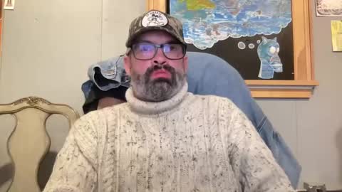 Snapshot of d4ddy858 chatting on 10/18/25, 03:31 d4ddy858 online show from 10/18/25, 03:31