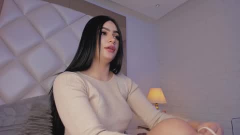 Kim online show from 02/05/25, 07:18