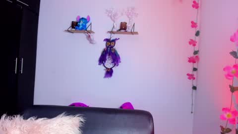 Snapshot of daahanna_ chatting on 01/30/25, 04:58 Ailyn  online show from 01/30/25, 04:58