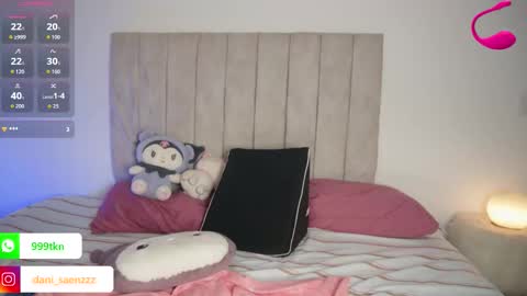 Snapshot of daani_saenzz chatting on 03/13/26, 12:50 Daniela Saenz online show from 03/13/26, 12:50