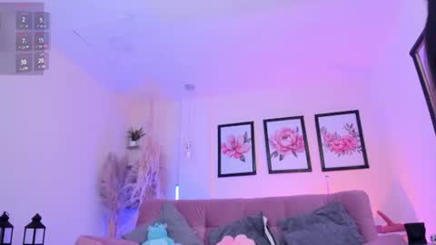 Snapshot of daaniela_moon chatting on 07/11/26, 12:08 Daniela online show from 07/11/26, 12:08