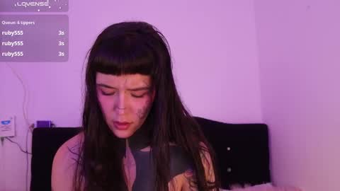 Darlene online show from 02/14/25, 09:43