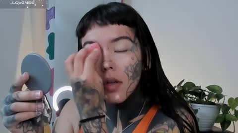 Darlene online show from 03/10/25, 09:43