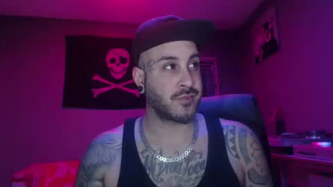 Snapshot of dabirdfree chatting on 12/15/24, 04:15 Destroyer online show from 12/15/24, 04:15