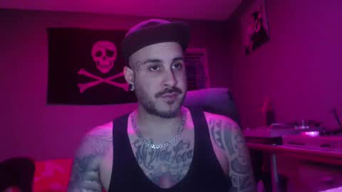 Snapshot of dabirdfree chatting on 12/29/24, 05:12 Destroyer online show from 12/29/24, 05:12