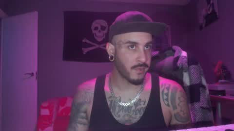 Snapshot of dabirdfree chatting on 10/14/25, 11:38 Destroyer online show from 10/14/25, 11:38