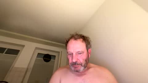 Snapshot of dachdecker7269 chatting on 02/11/26, 04:50 dachdecker7269 online show from 02/11/26, 04:50