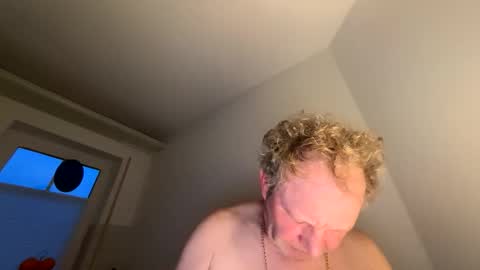 Snapshot of dachdecker7269 chatting on 03/08/26, 05:22 dachdecker7269 online show from 03/08/26, 05:22