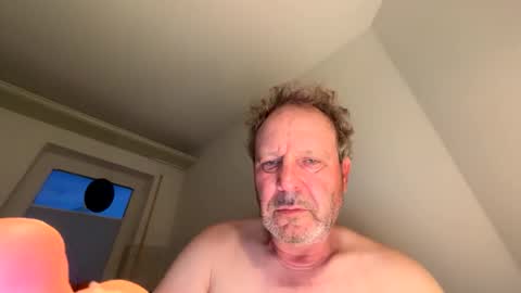 Snapshot of dachdecker7269 chatting on 03/11/26, 05:02 dachdecker7269 online show from 03/11/26, 05:02