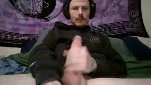 Snapshot of dachoner chatting on 11/23/25, 04:12 dachoner online show from 11/23/25, 04:12