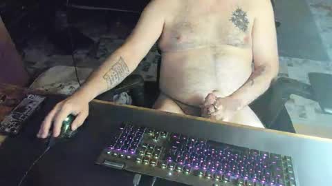 Snapshot of dadbodfatrod chatting on 05/23/26, 11:03 Daddy online show from 05/23/26, 11:03