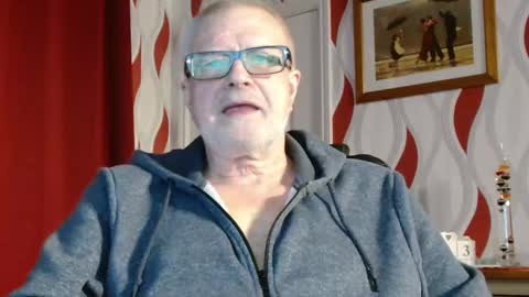 Snapshot of daddiescockforyou chatting on 01/13/25, 08:58 Brian ... online show from 01/13/25, 08:58