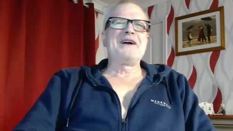 Snapshot of daddiescockforyou chatting on 02/24/25, 09:09 Brian ... online show from 02/24/25, 09:09